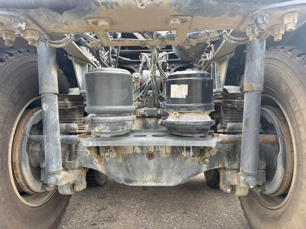 Mercedes-Benz AROCS 3345