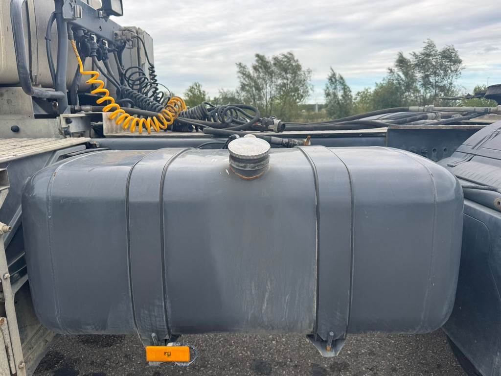 Mercedes-Benz AROCS 3345