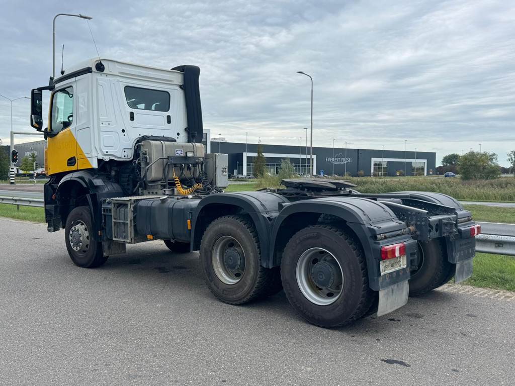 Mercedes-Benz AROCS 3345