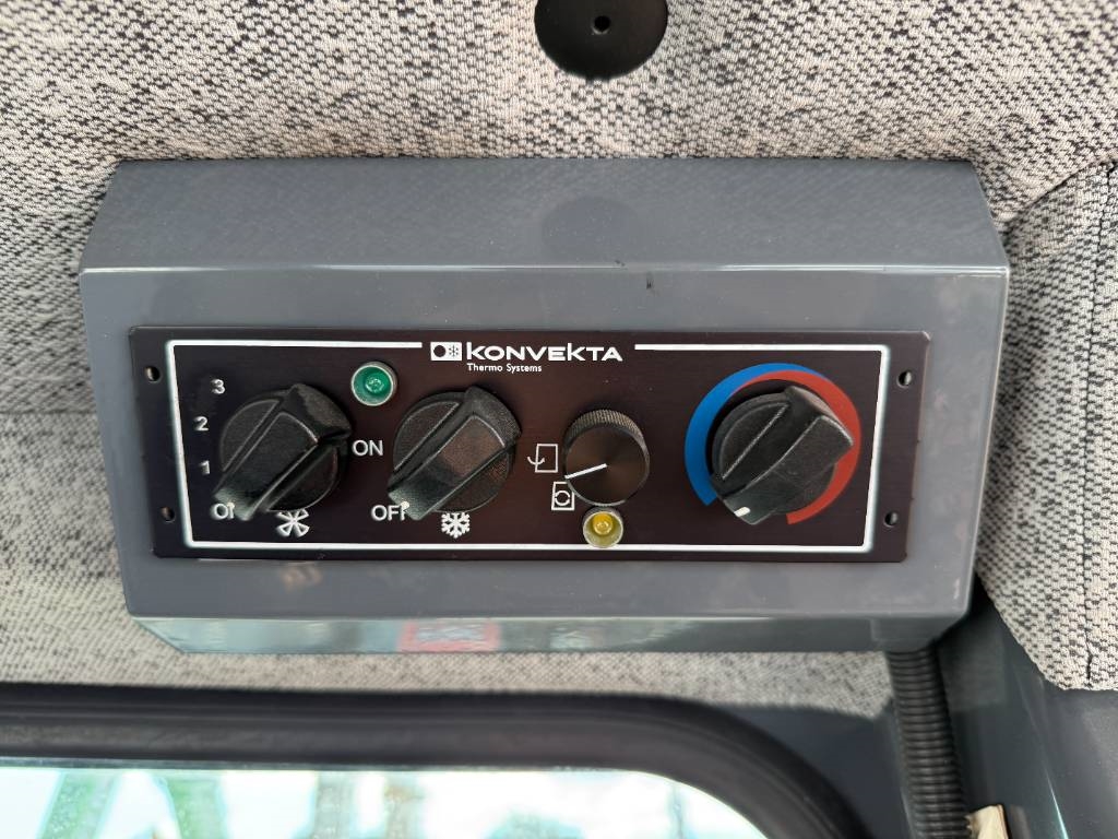 HBM BG110T-5 - Front Blade + Ripper / TRIMBLE AS400