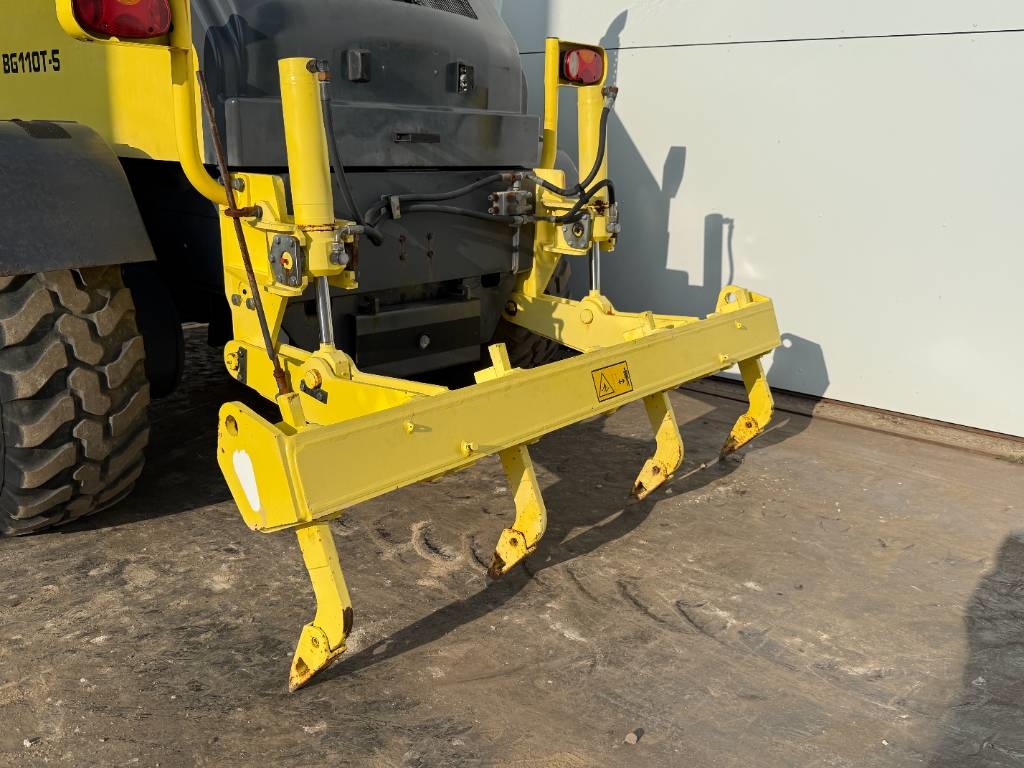 HBM BG110T-5 - Front Blade + Ripper / TRIMBLE AS400