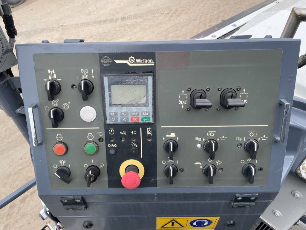 Wirtgen W 50 DCI