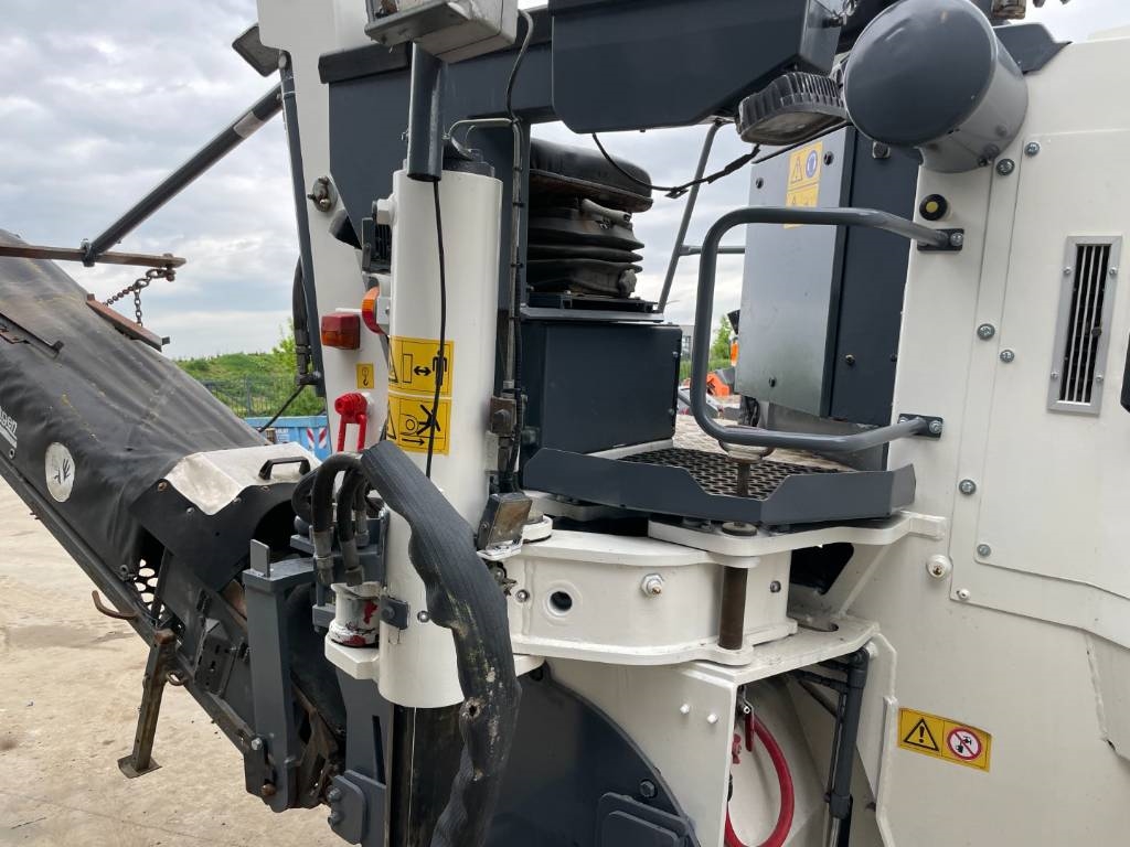 Wirtgen W 50 DCI