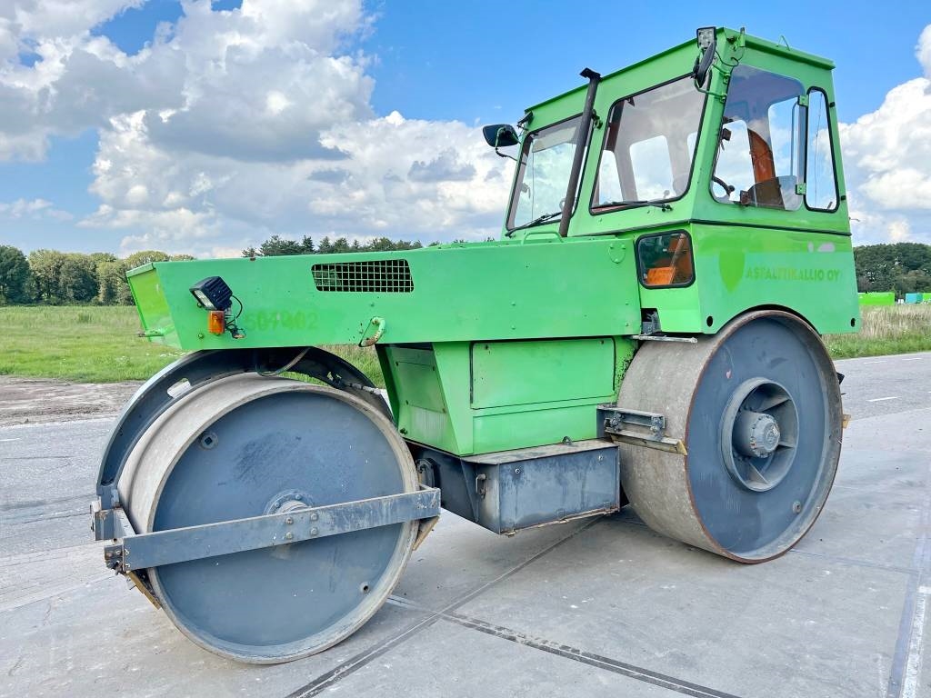 Hamm HW90/12 - Excellent Working Condition