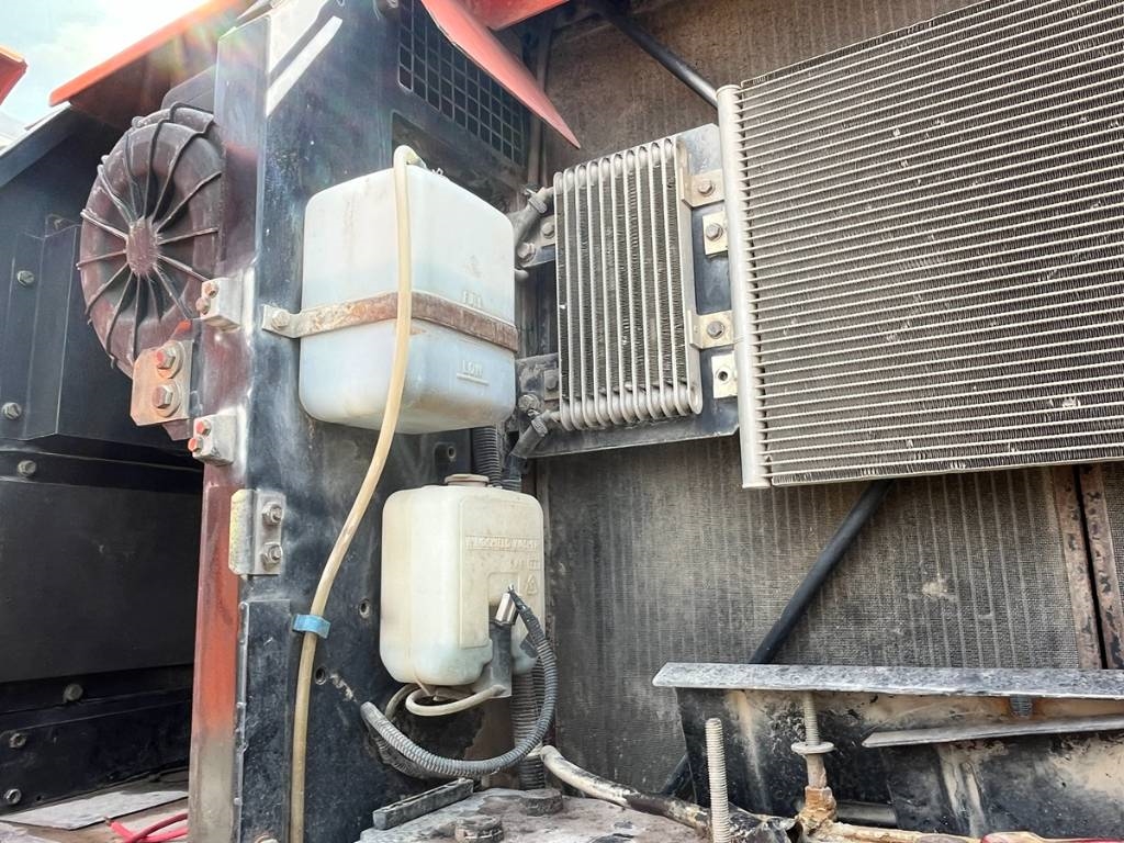 Hitachi ZX210W-3