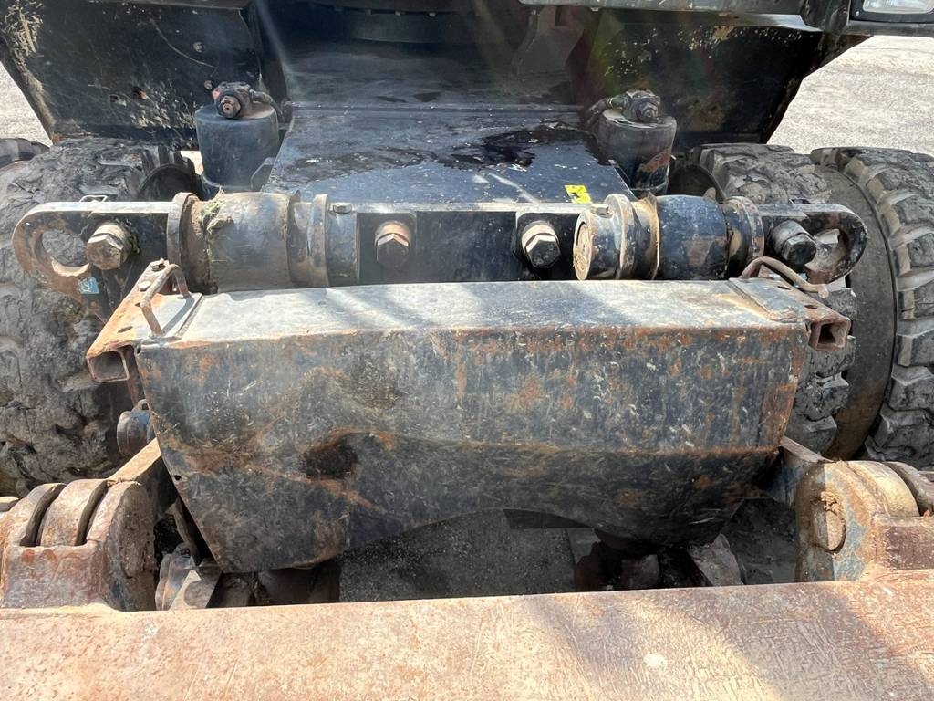 Hitachi ZX210W-3