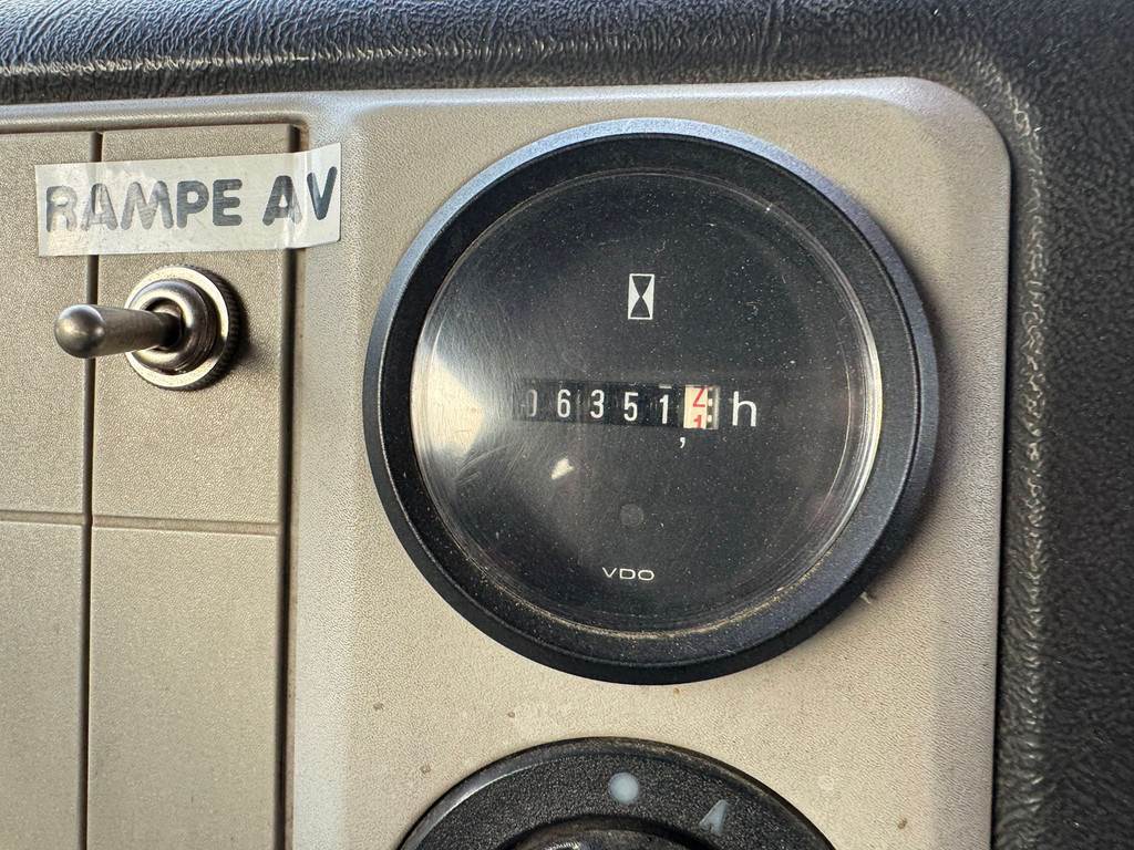 MAN 19.310 4x2 Kipper with HMF 1463K2 Crane