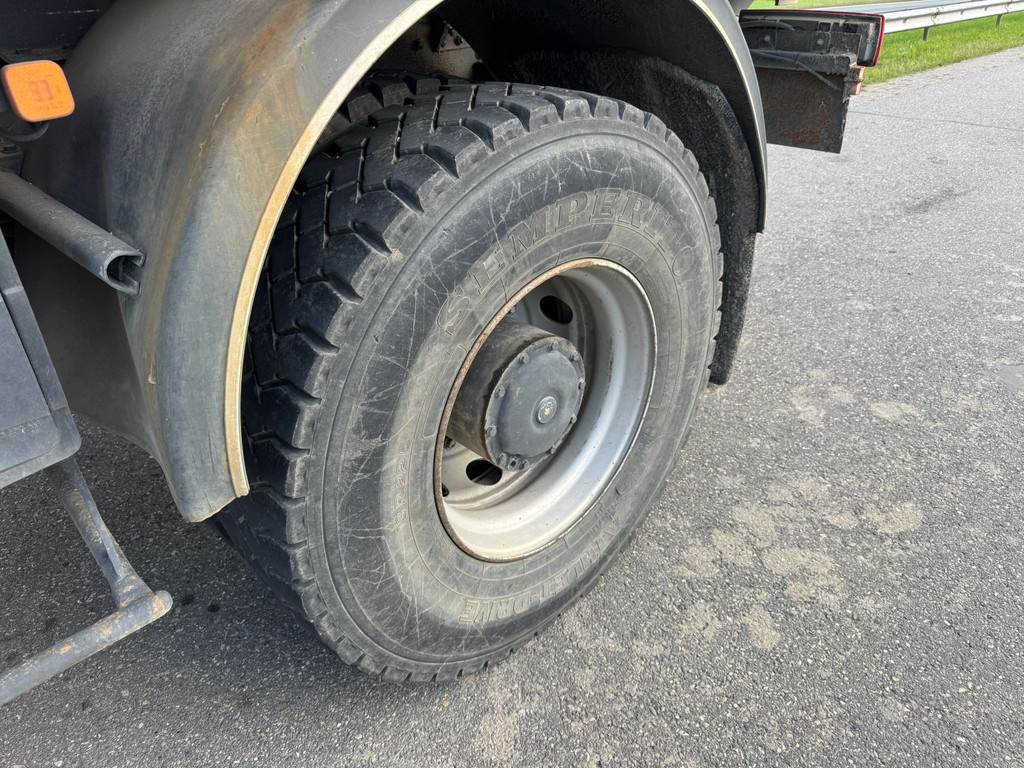 MAN 19.310 4x2 Kipper with HMF 1463K2 Crane