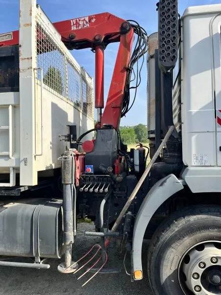 MAN 19.310 4x2 Kipper with HMF 1463K2 Crane