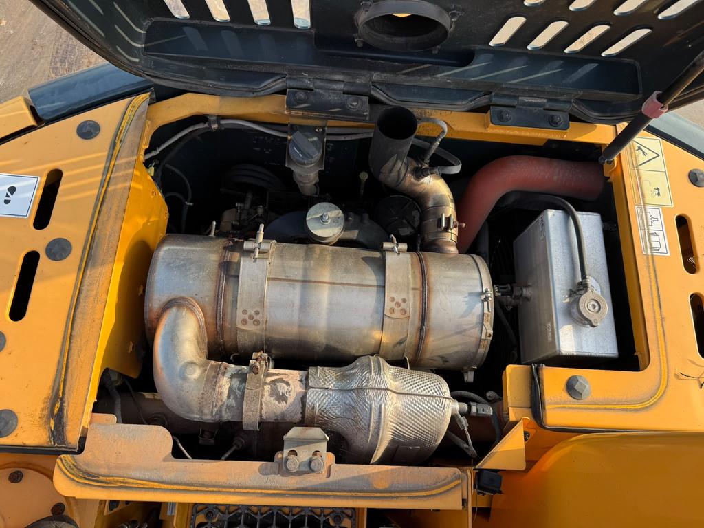 2018 Hyundai HX145LCR-48165484