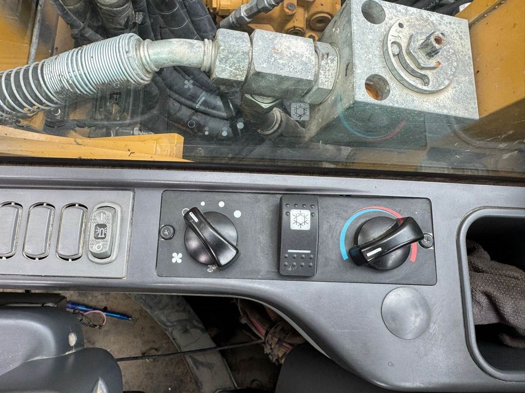 CAT 313FLGC