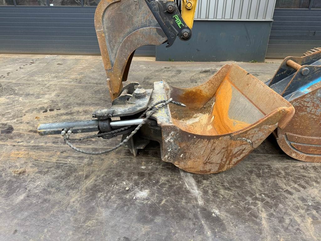 CAT 313FLGC