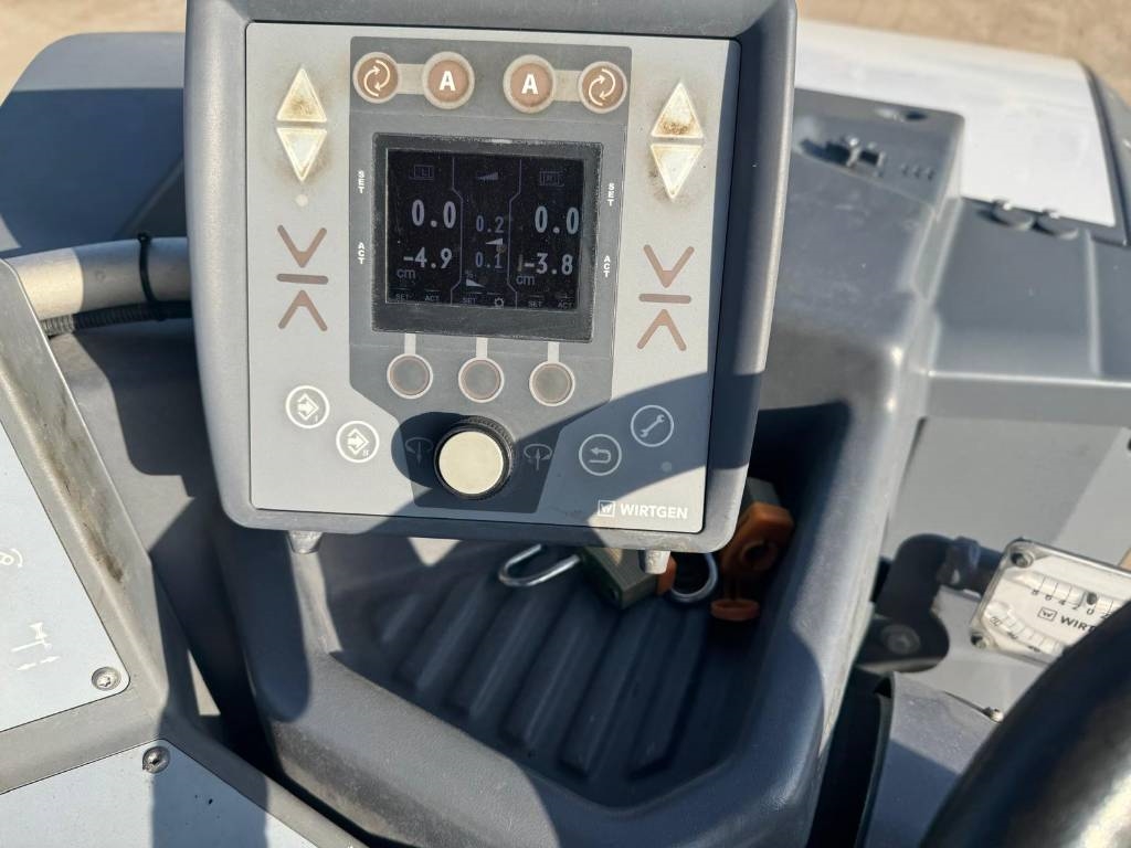 Wirtgen W 50 RI