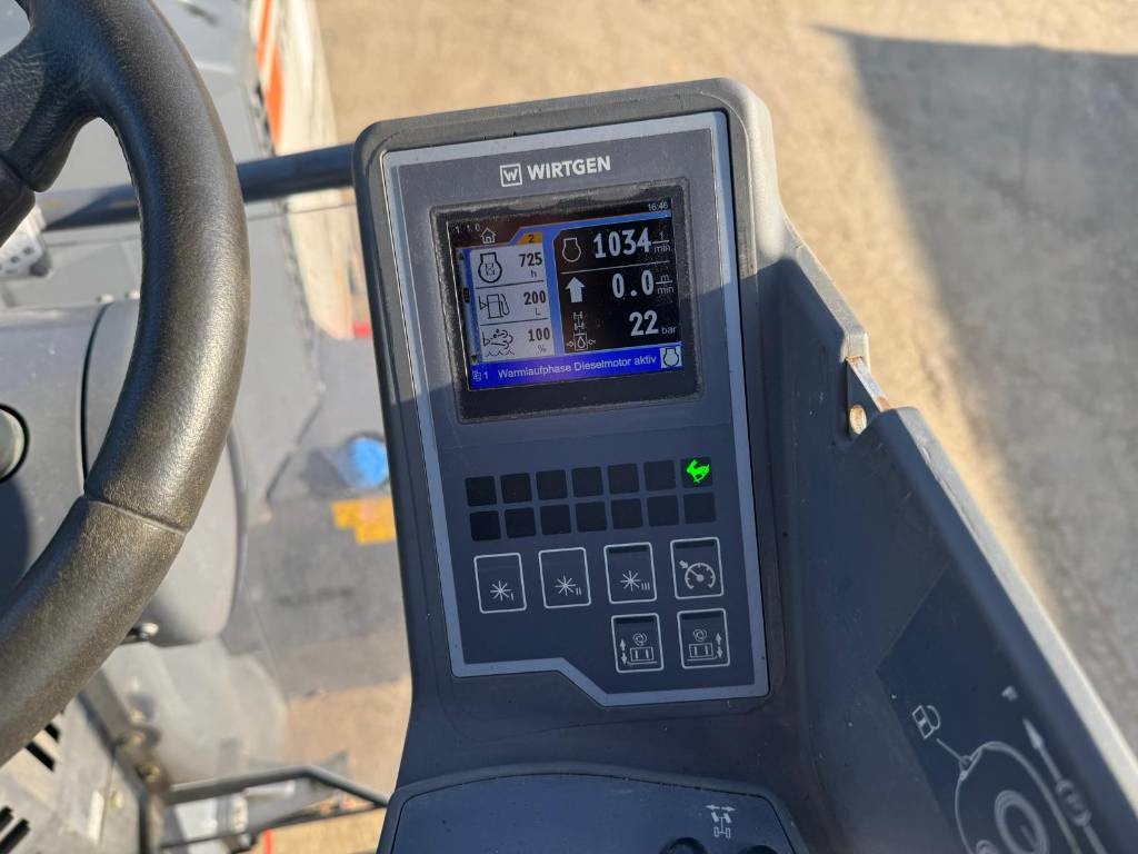 Wirtgen W 50 RI