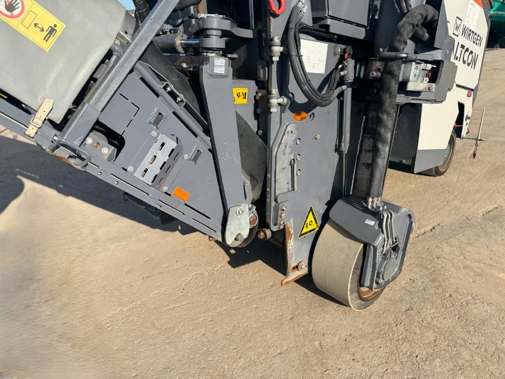 Wirtgen W 50 RI