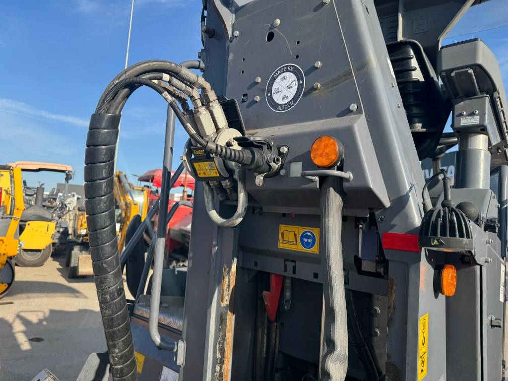 Wirtgen W 50 RI