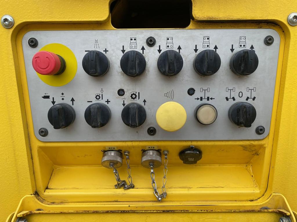 Bomag BM2000/75 Cold Planer