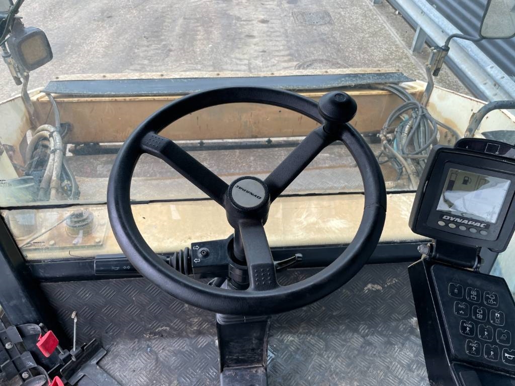 Dynapac CC524HF