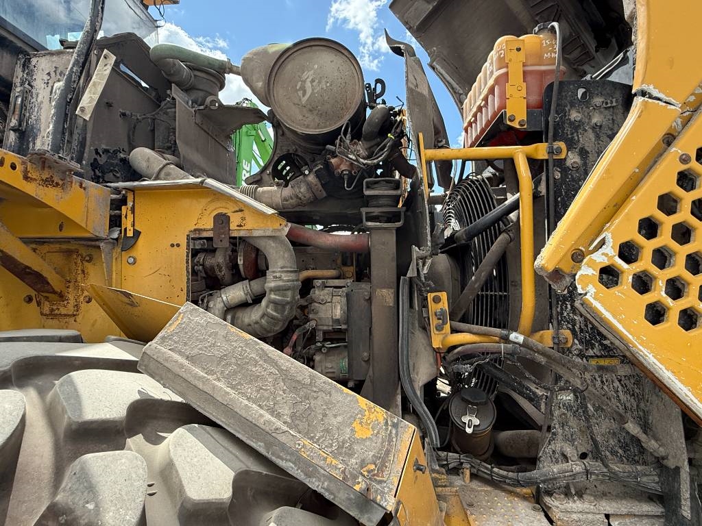 CAT 950K - German Machine / New Michelin Tyres!