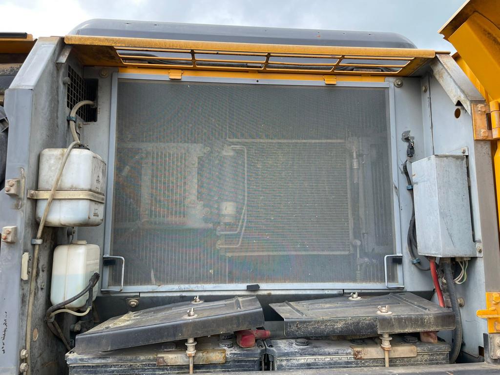 2013 Hitachi ZX290LCN-5-48040764