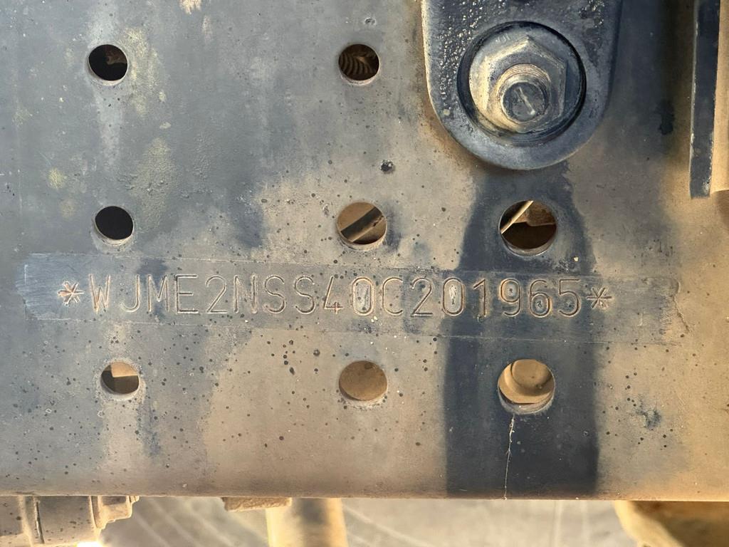 Iveco Trakker 410 6x4 Kipper