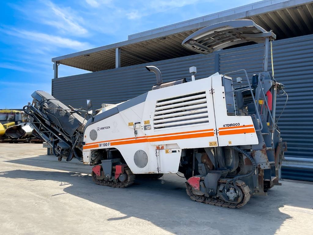 Wirtgen W 100 F