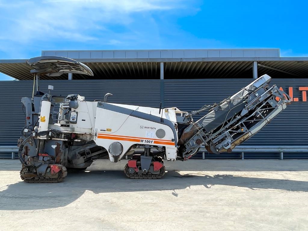 Wirtgen W 100 F