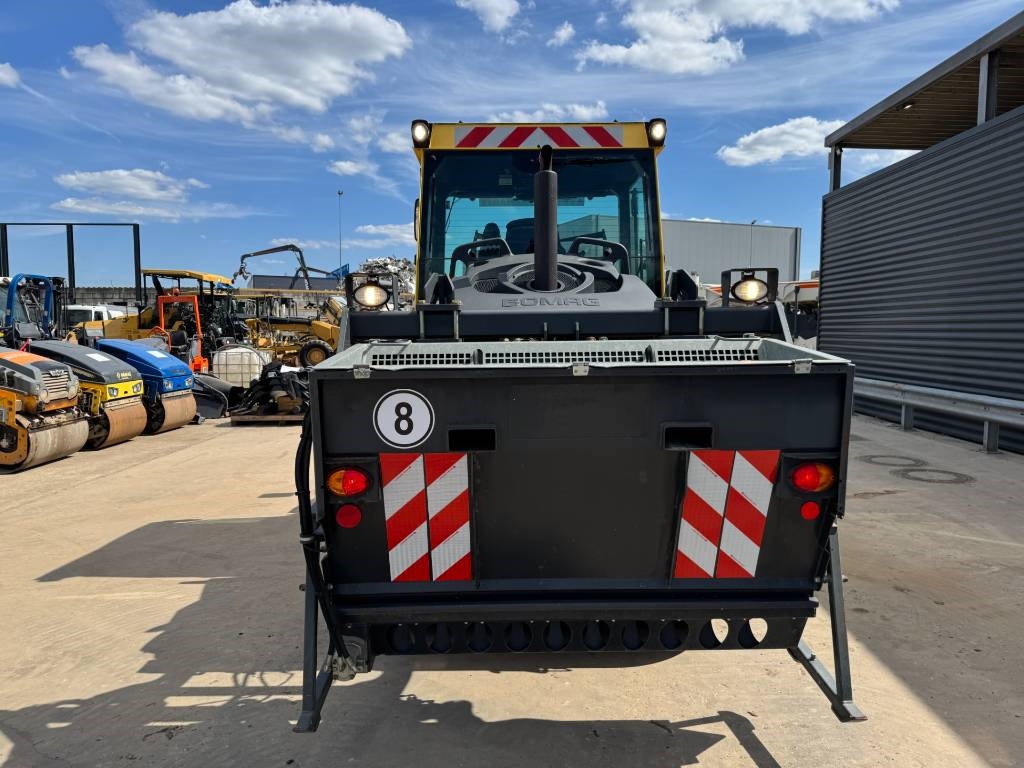 Bomag BW 174 AP-4 AM