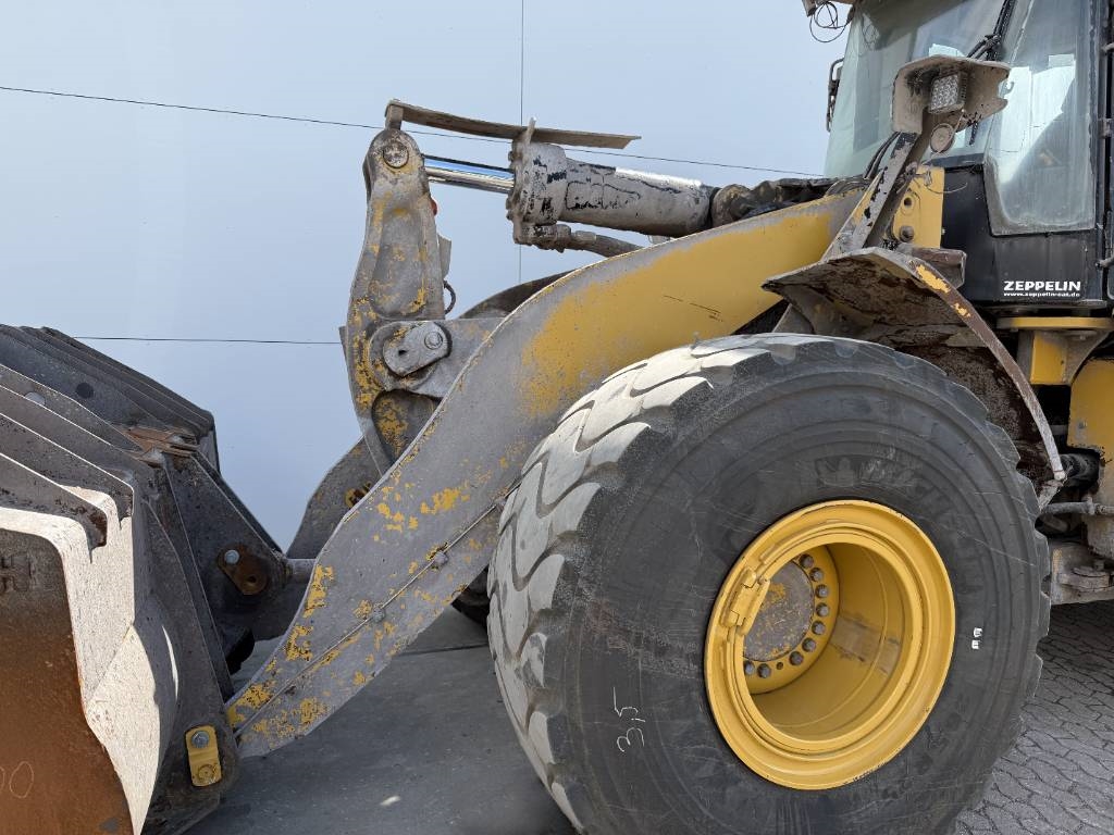 CAT 972M - German Machine / Weight System