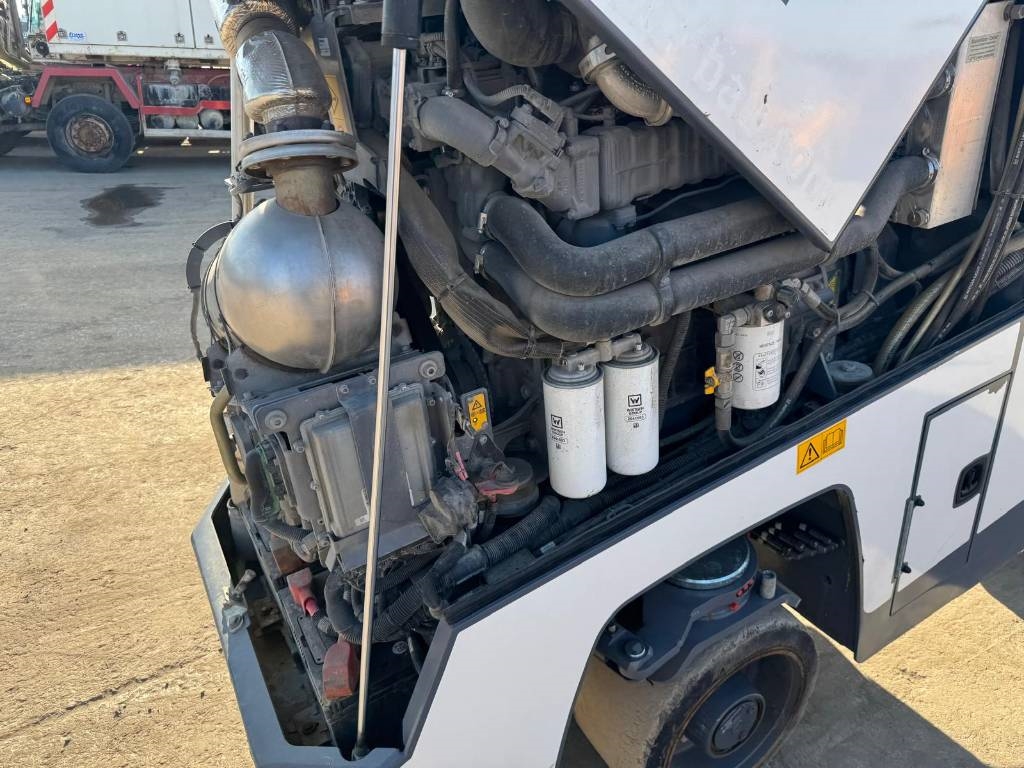 Wirtgen W 50 RI