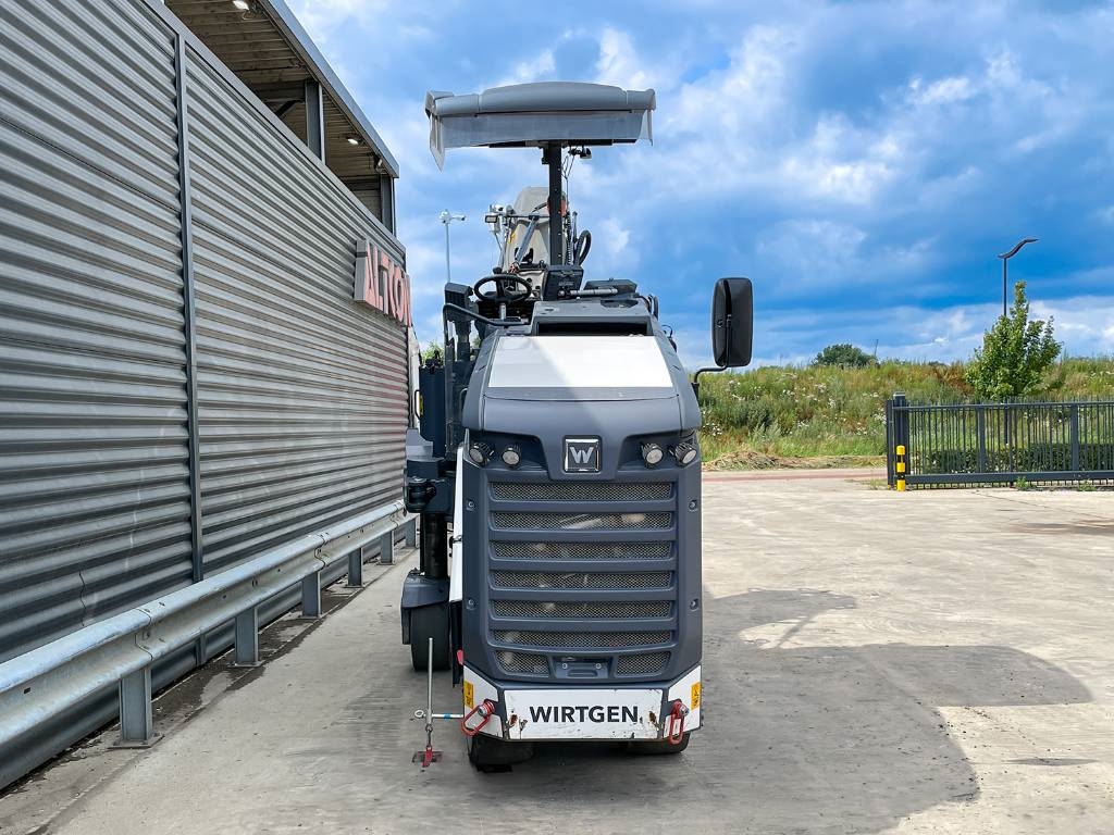 Wirtgen W 50 RI