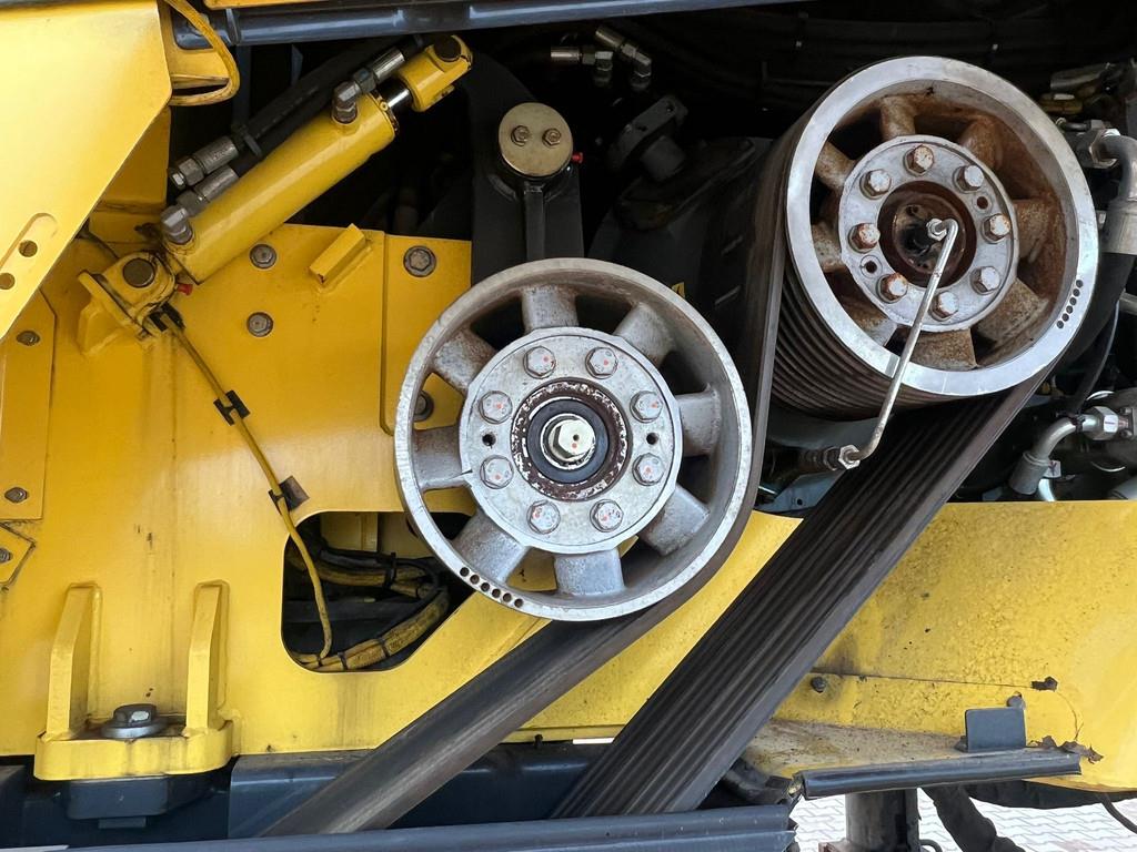 Bomag BM2000/75 Cold Planer