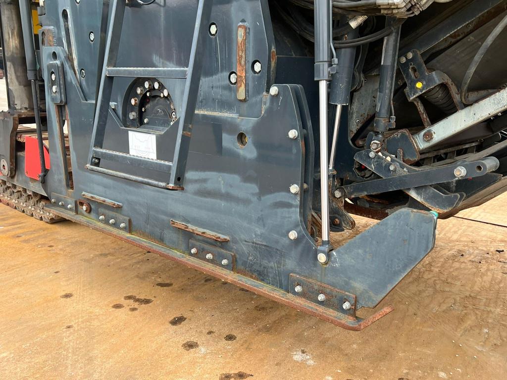 Bomag BM2000/75 Cold Planer