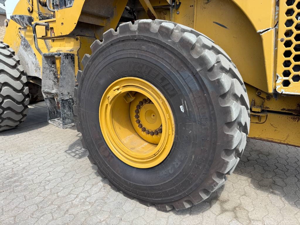 CAT 950K - German Machine / New Michelin Tyres!