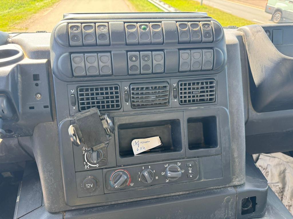 Iveco Trakker 410 6x4 Kipper