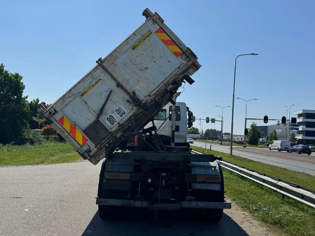 Iveco Trakker 410 6x4 Kipper