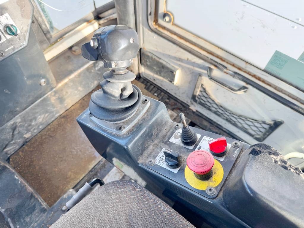 Bomag BW174AD - Tandem Rolller / Backup Camera