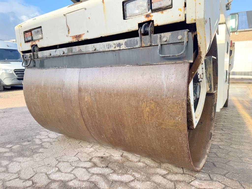 Bomag BW174AD - Tandem Rolller / Backup Camera