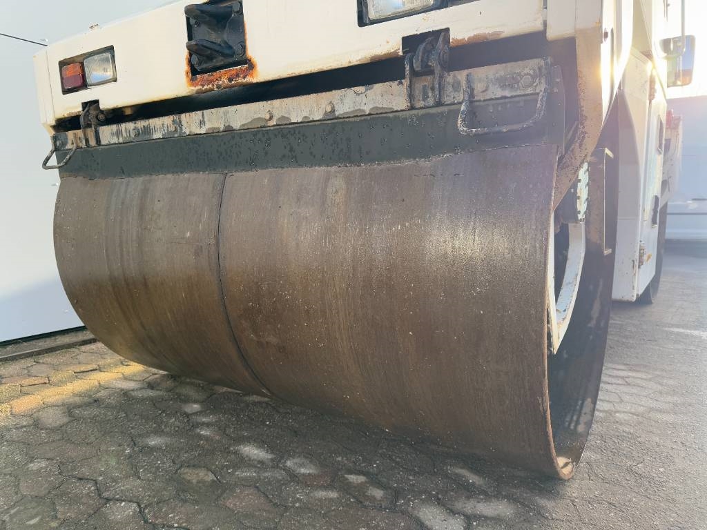 Bomag BW174AD - Tandem Rolller / Backup Camera