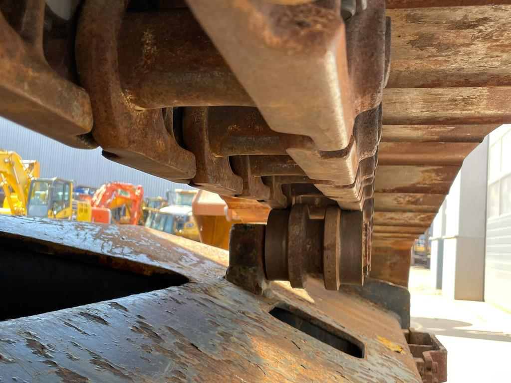 2019 Hitachi ZX300LCN-6-49077343