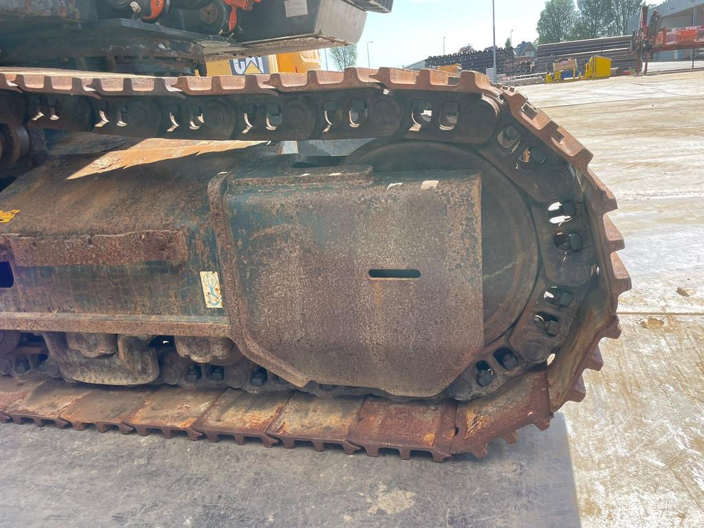 2019 Hitachi ZX300LCN-6-49077341