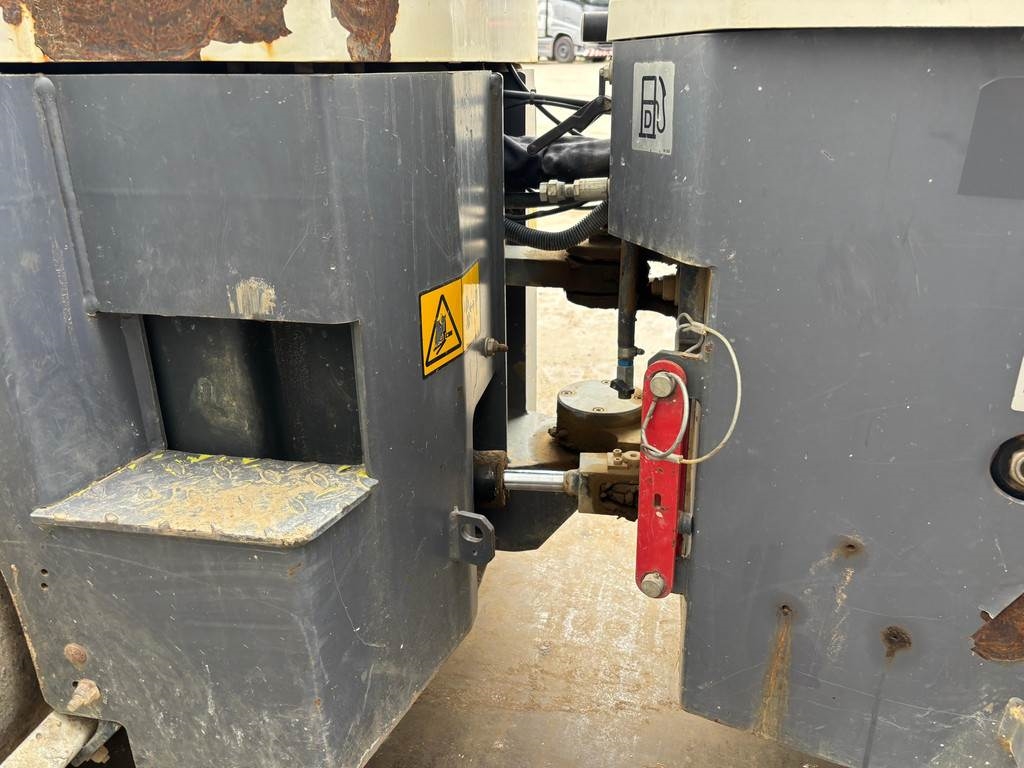 Dynapac CC1200 - 890 hours