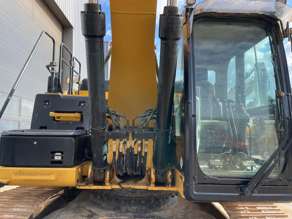 2015 Caterpillar 324EL-48502847