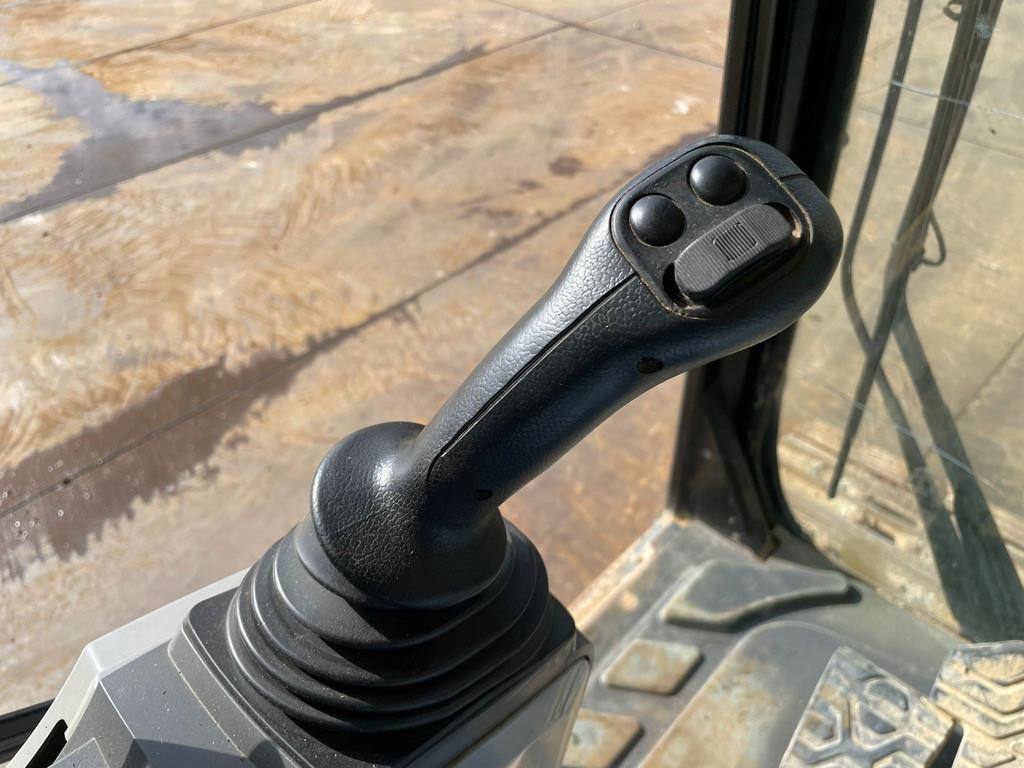 2015 Caterpillar 324EL-48502883