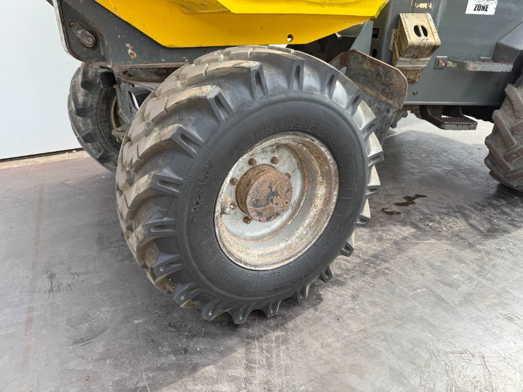 Wacker Neuson 6001- Tilt + Rotate / Only 2694 Hours!