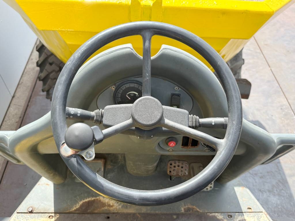 Wacker Neuson 6001- Tilt + Rotate / Only 2694 Hours!
