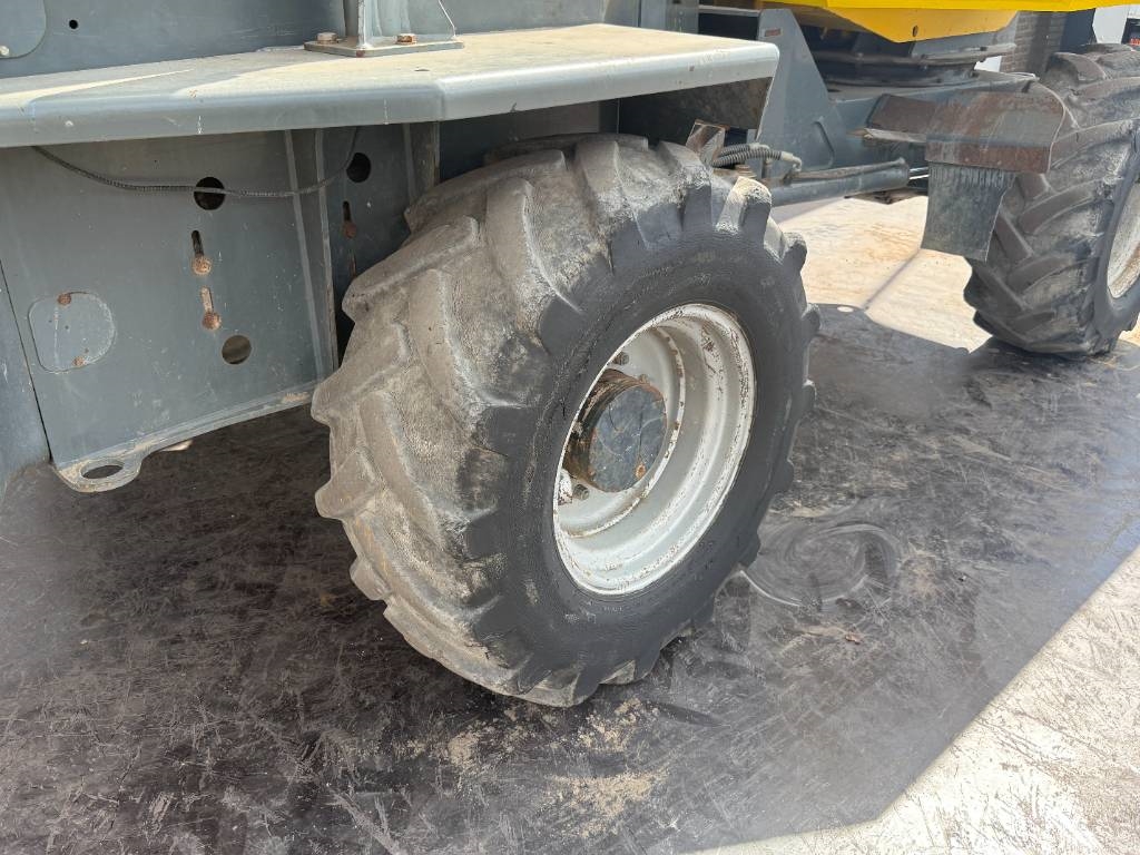 Wacker Neuson 6001- Tilt + Rotate / Only 2694 Hours!