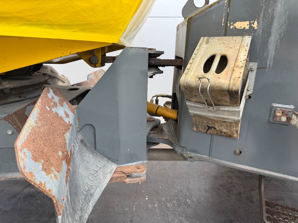 Wacker Neuson 6001- Tilt + Rotate / Only 2694 Hours!