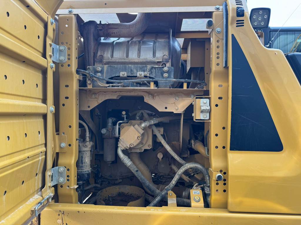 CAT 323 07A