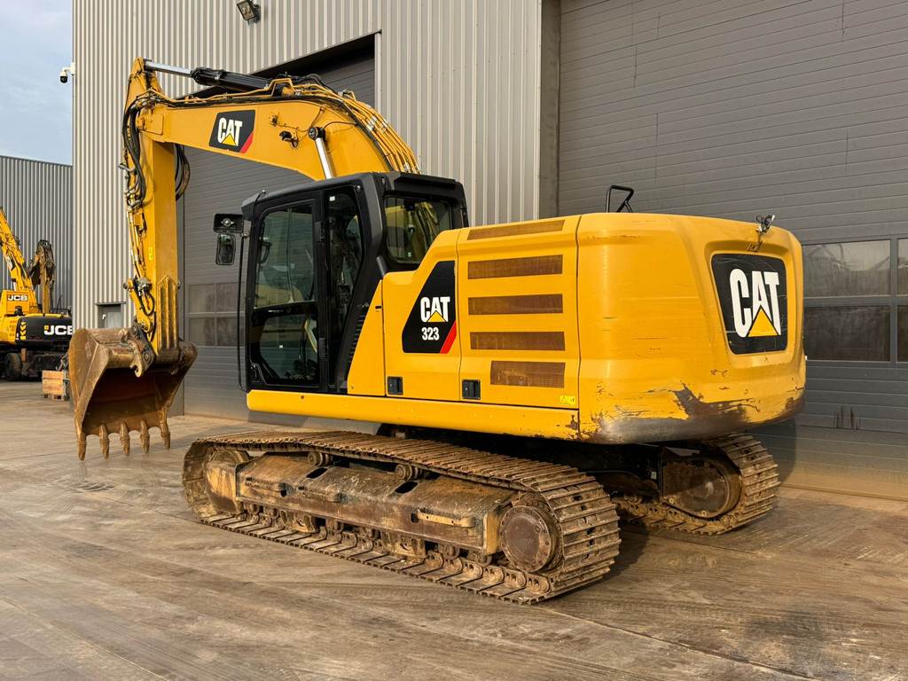 CAT 323 07A